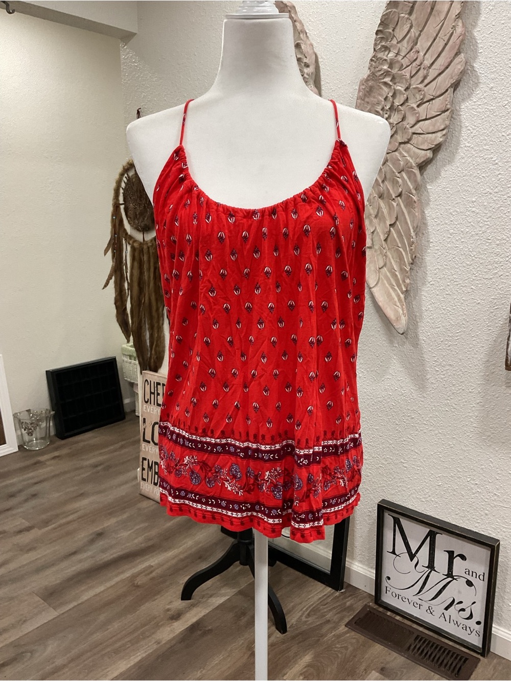Old Navy Red Printed Spaghetti-Strap Camisole